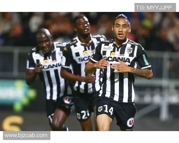 亚眠与昂热历史交锋回顾及两队发展历程分析