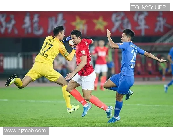 塞尔与汉堡激战正酣比分结果揭晓引发热议