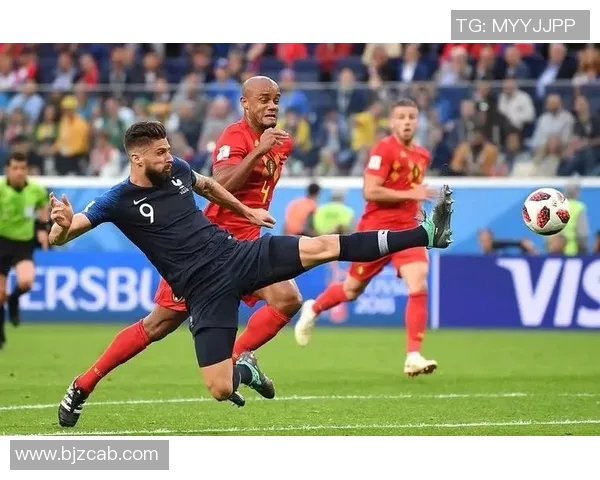 帕丘卡与亚特兰激战正酣谁能在这场对决中笑到最后