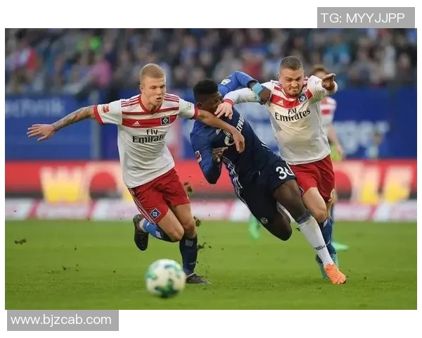 惠灵顿凤凰迎战黑尔本胜利争夺澳超联赛关键三分之战