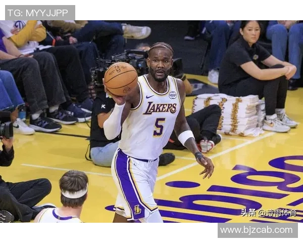 湖人对阵灰熊比赛裁判表现分析及争议判罚回顾