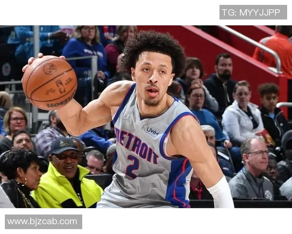 活塞惨遭28连败创历史主帅辞职球员泪洒更衣室情景感人至深