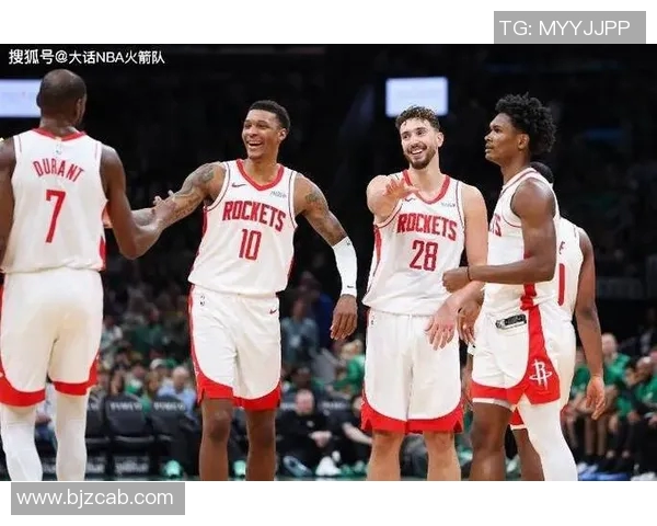 火箭队与快船队激战G4赛季关键战役精彩回顾与分析