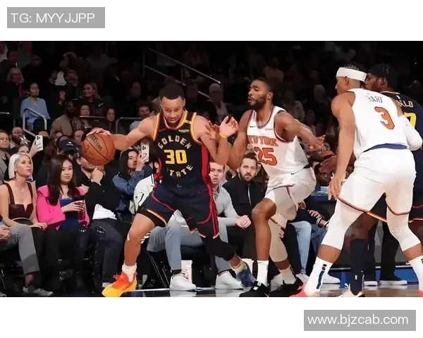 勇士主场迎战尼克斯期待精彩对决与激情时刻 勇士主场迎战尼克斯期待精彩对决与激情时刻